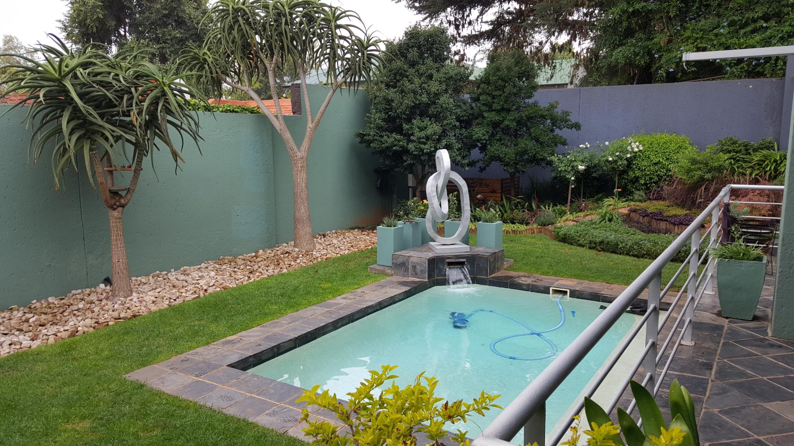 artificial-grass-installation-before