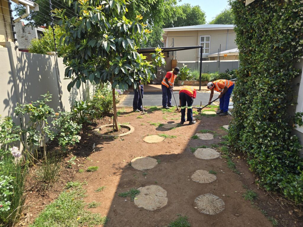 pet-artificial-grass-base-preparation