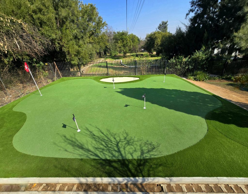 golf-practice-green-installation